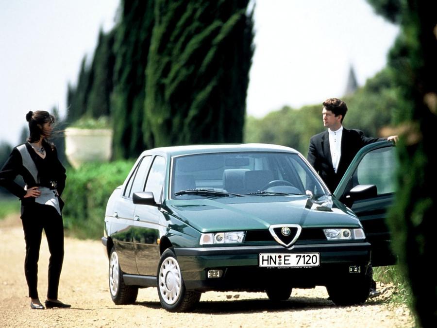  Alfa Romeo 155 (167) 1995 года  (фото 3 из 17)